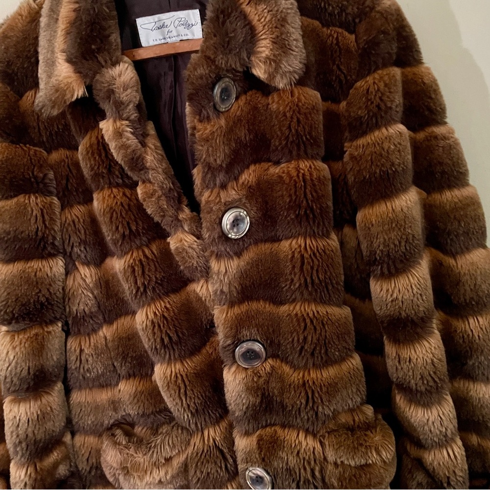 Tasha Polizzi | Faux Fur Chinchilla Coat, Sz L ♥ EUC